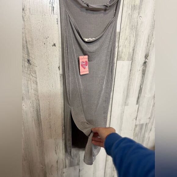 Midi dress - Picture 7 of 8